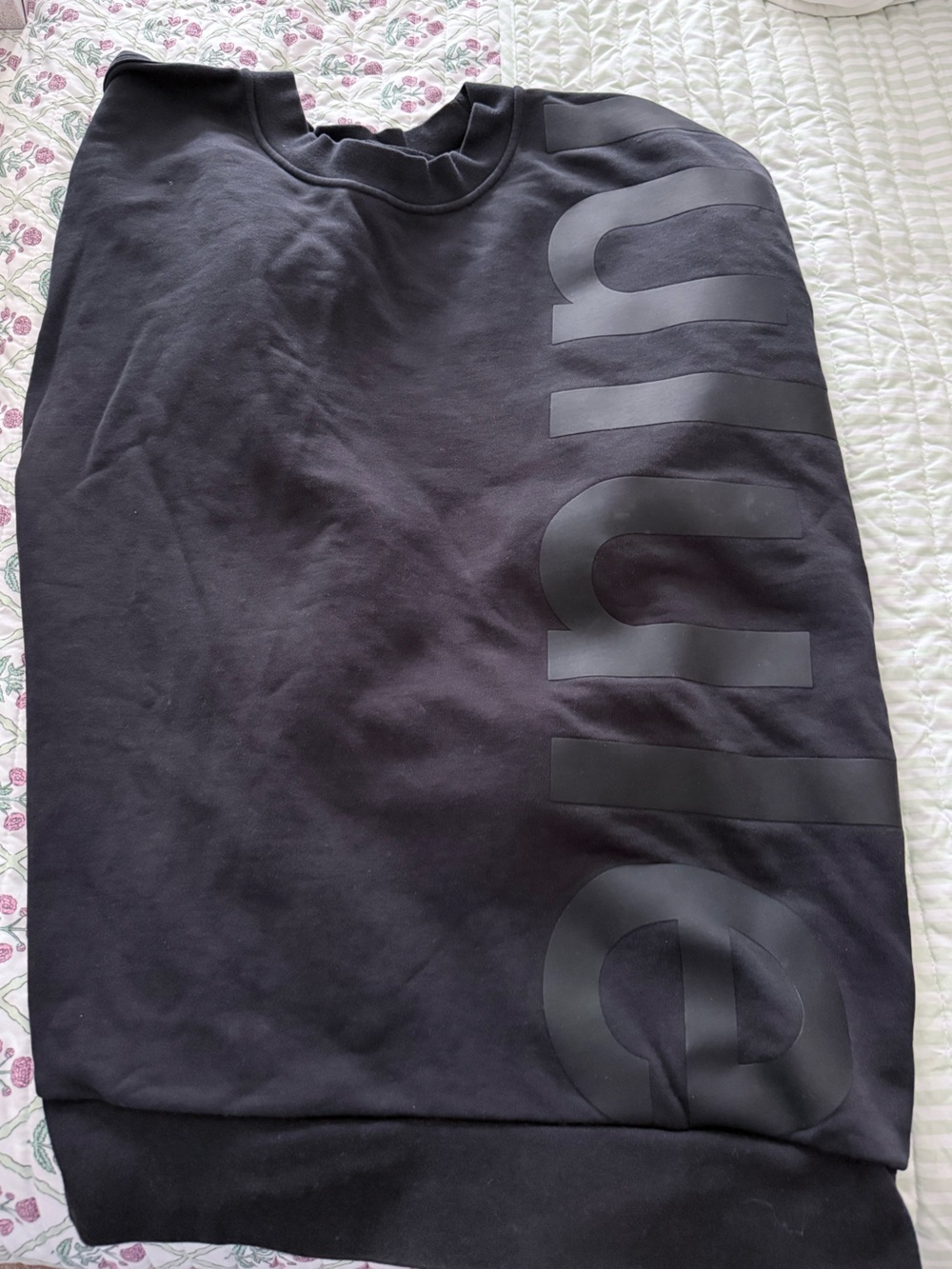Lululemon crewneck